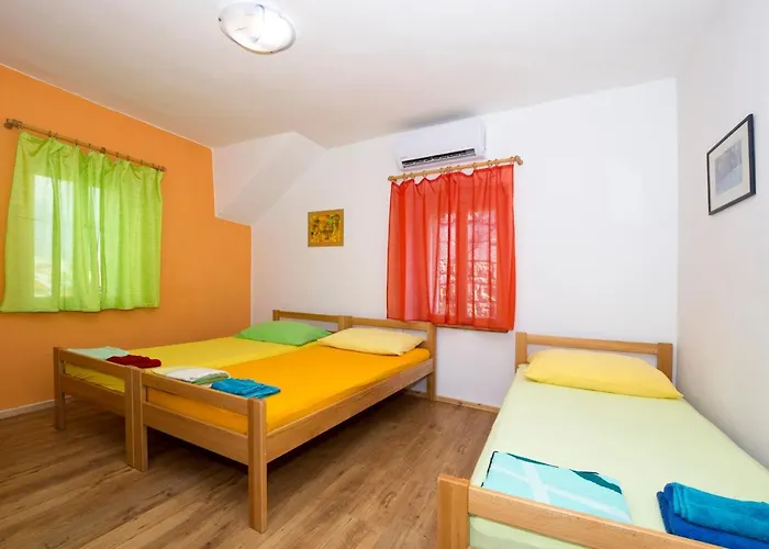 Panorama Rooms 1